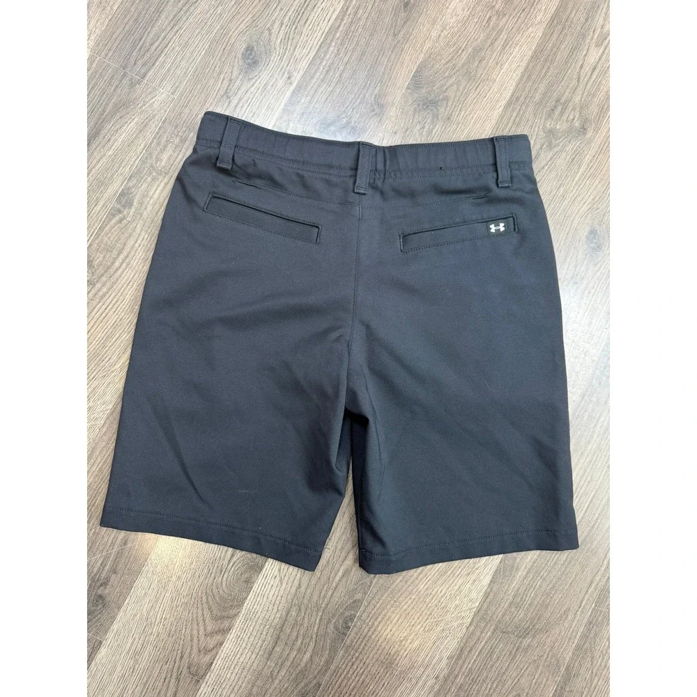 Under Armour Boys Black Match Play Golf Shorts Youth Medium YMD Adjustable Waist